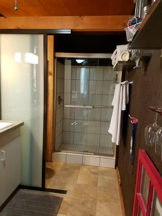 Rainbow Guest House Fallbrook Bagian luar foto