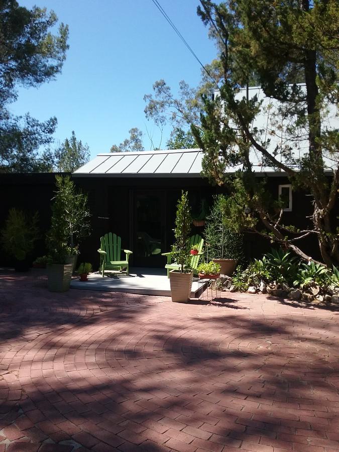 Rainbow Guest House Fallbrook Bagian luar foto